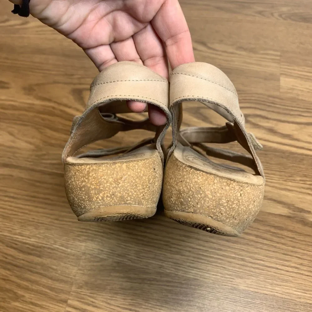 Taos Footwear taos universe